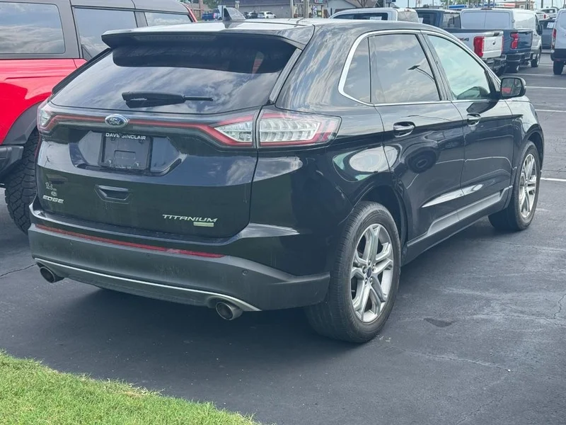 Used 2018 Shadow Black Ford Titanium image 3