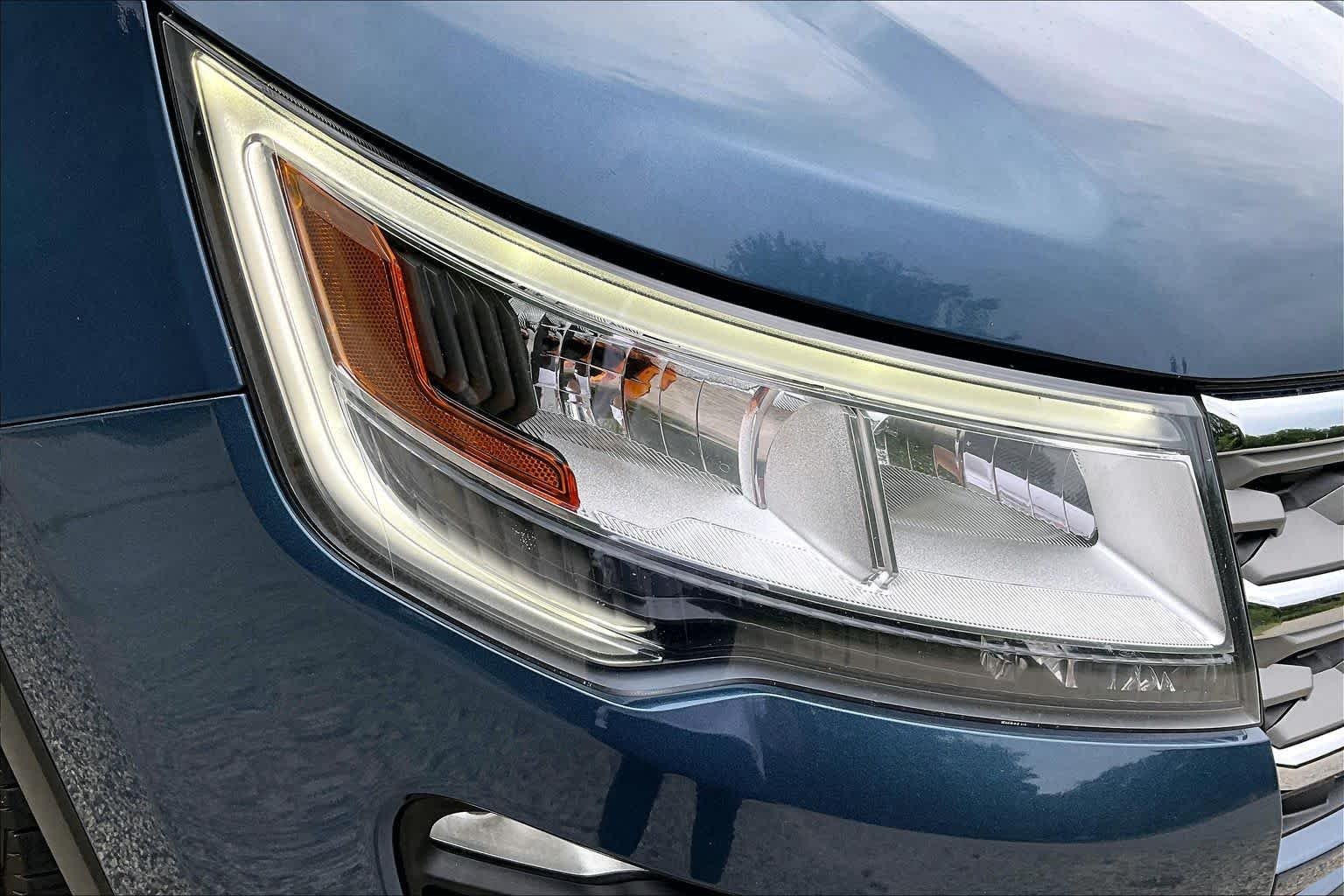 Used 2018 Blue Metallic Ford XLT image 27
