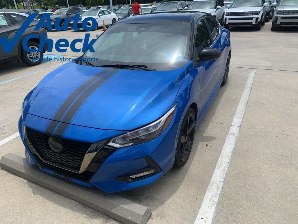 2022 Nissan Sentra SR CVT's photo