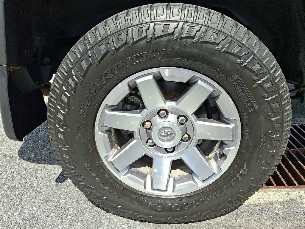 Used 2014 Black Toyota Base image 9