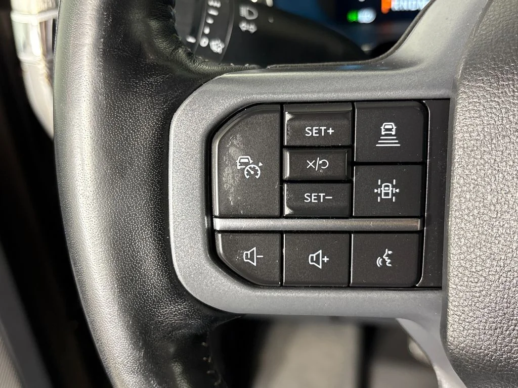 Certified Used 2023  Ford Lariat image 17