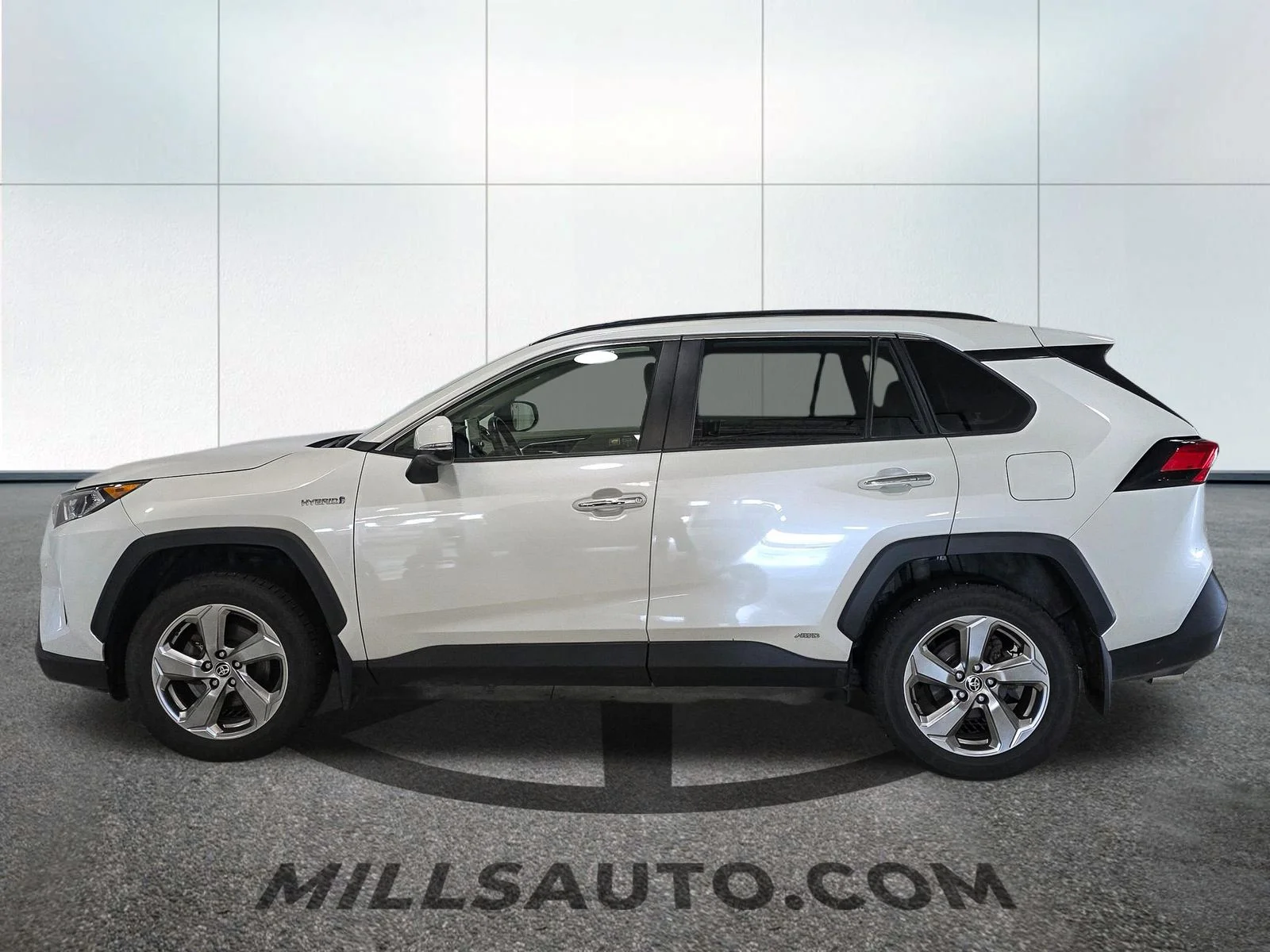 Used 2021 White Toyota Limited image 3