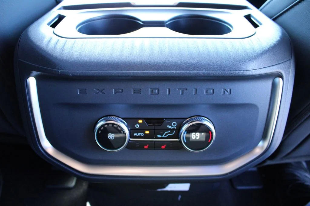 New 2026 Oxford White Ford Tremor® image 28