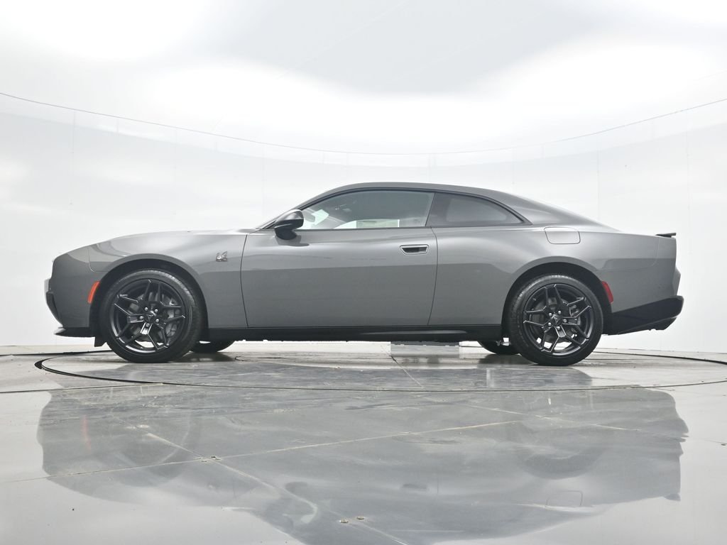New 2026 Destroyer Gray Exterior Paint Dodge R/T Scat Pack image 39