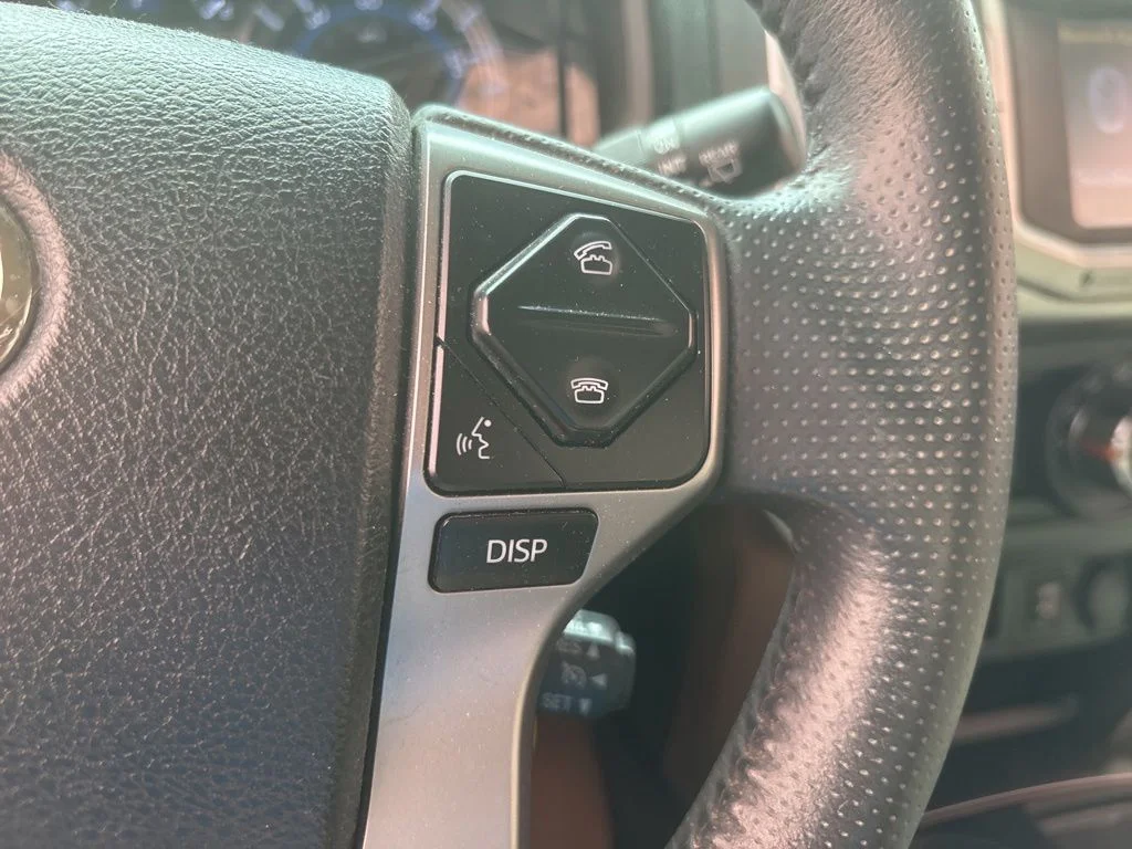Used 2019 White Toyota SR5 Premium image 19