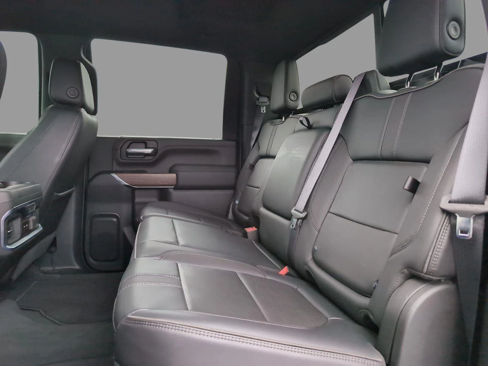 Used 2022 Northsky Blue Metallic Chevrolet High Country image 36