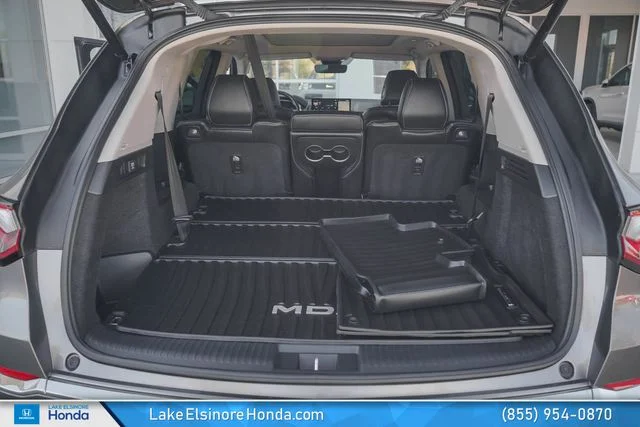 Used 2024 Liquid Carbon Metallic Acura Technology image 29