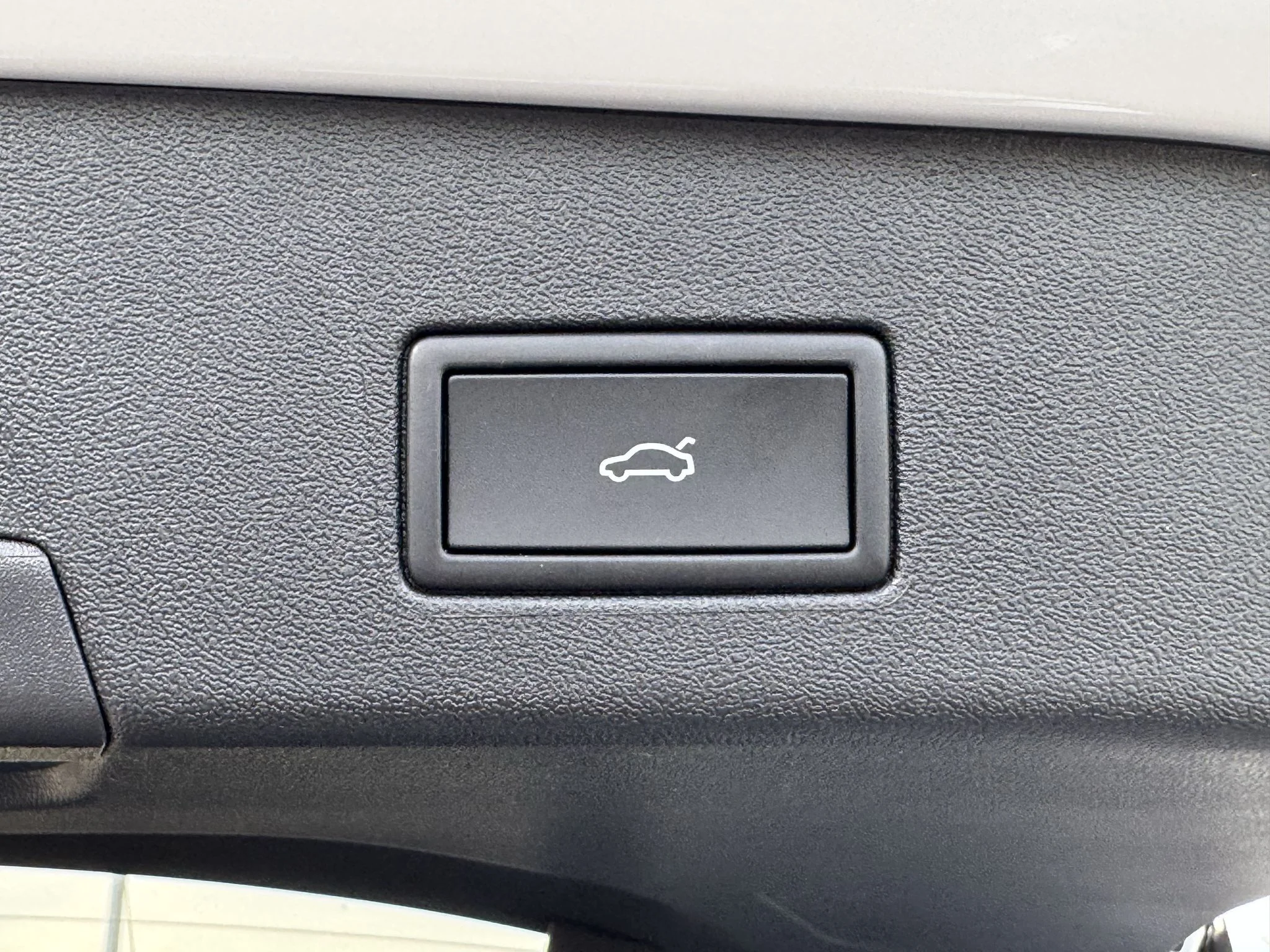 New 2026 Opal White Pearl Volkswagen Pro S image 36