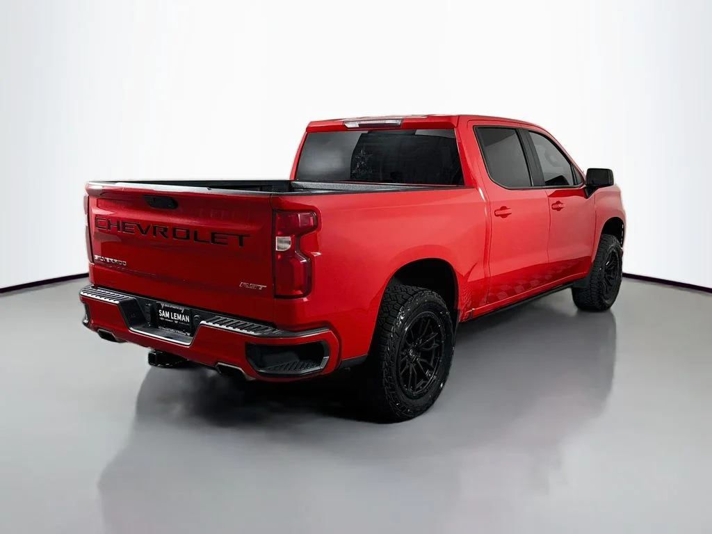 Used 2020 Red Chevrolet RST image 7