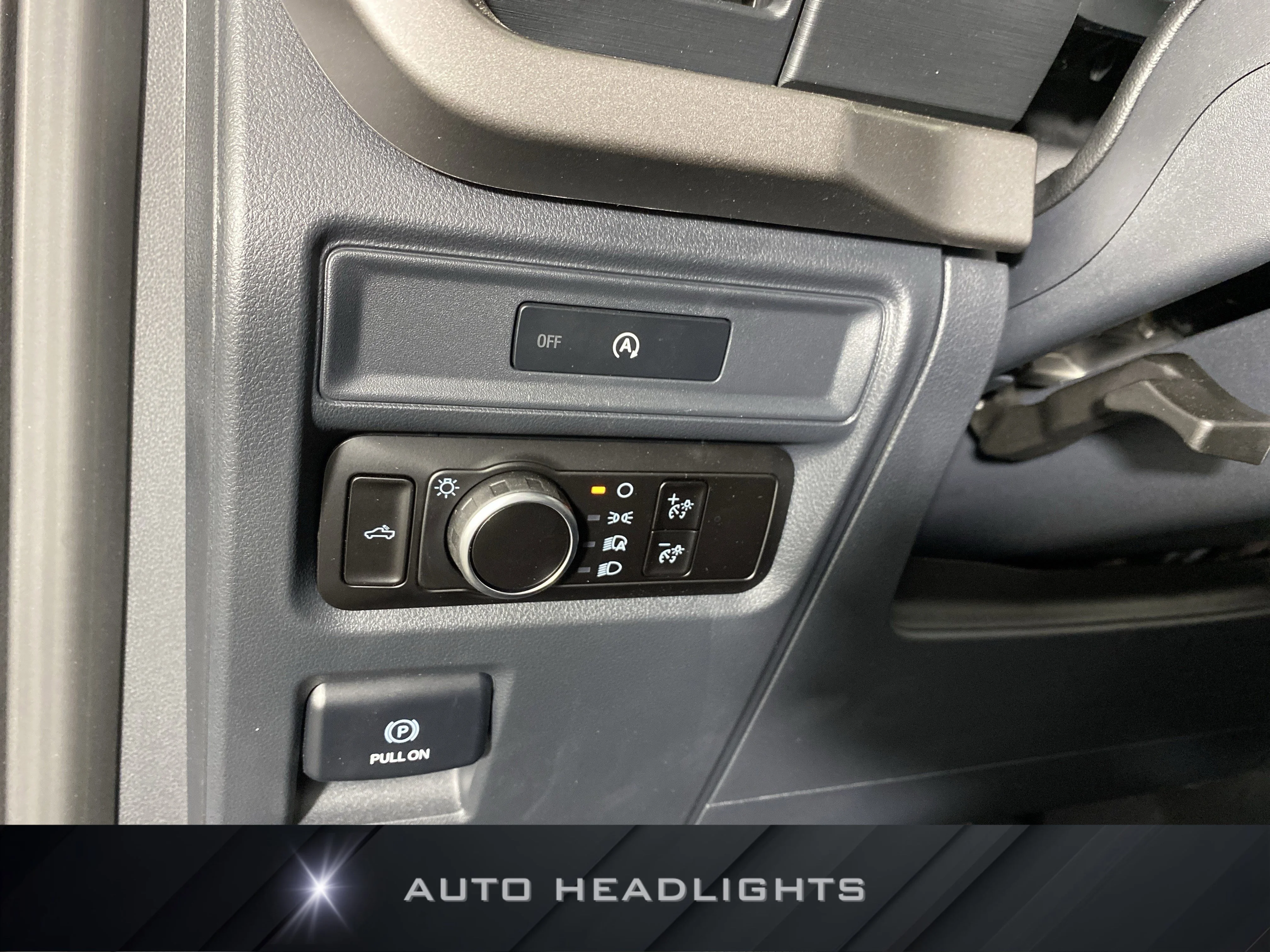 Used 2025 Blue Metallic Ford XL image 24