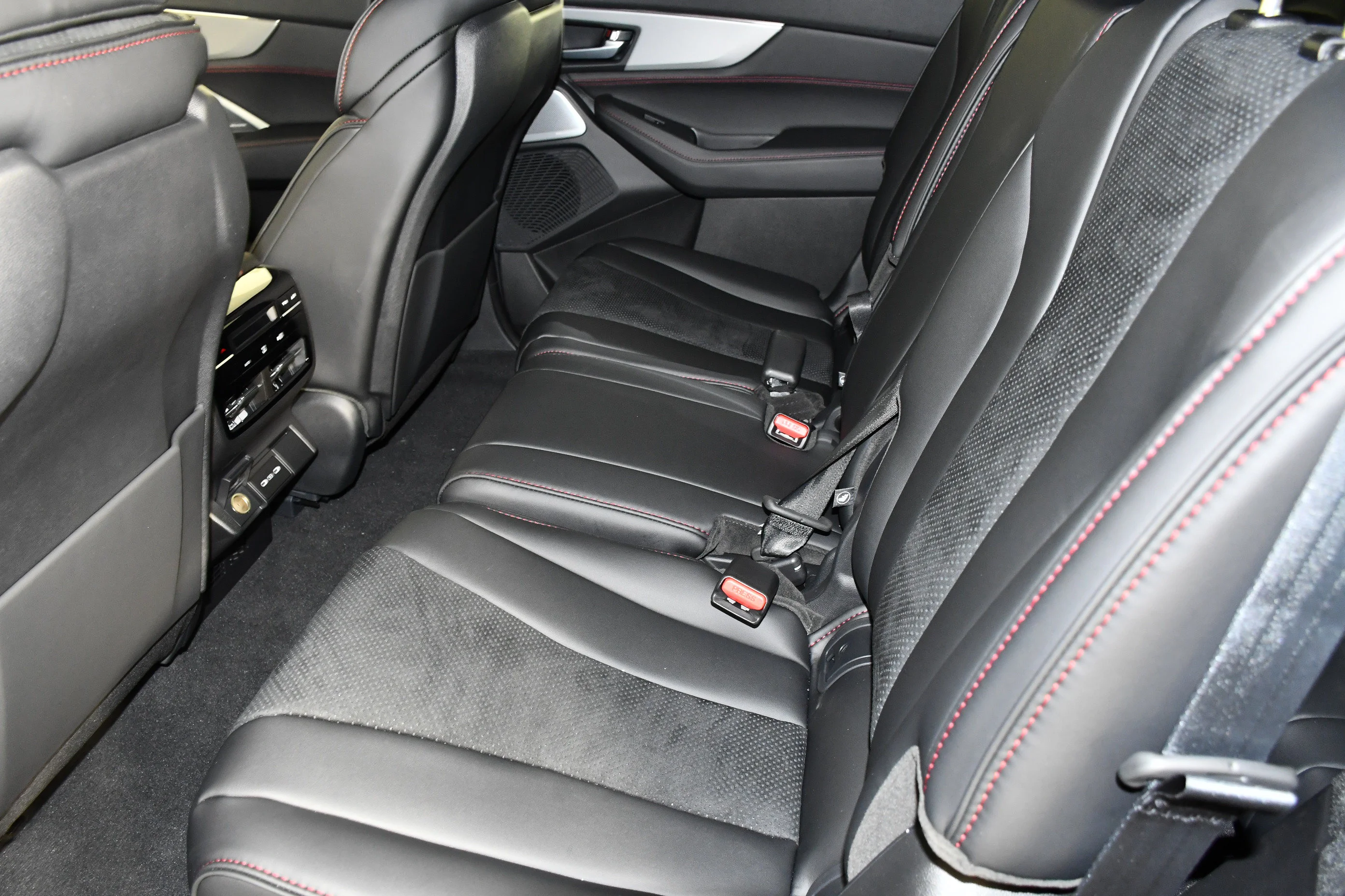 New 2026 Liquid Carbon Metallic Acura w/A-Spec Package image 15