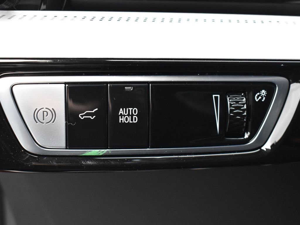 2026 CADILLAC OPTIQ - Image 10