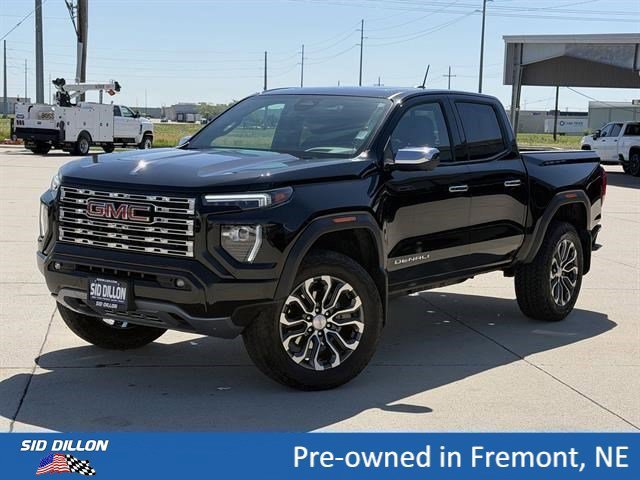 2025 GMC Canyon 4WD Denali