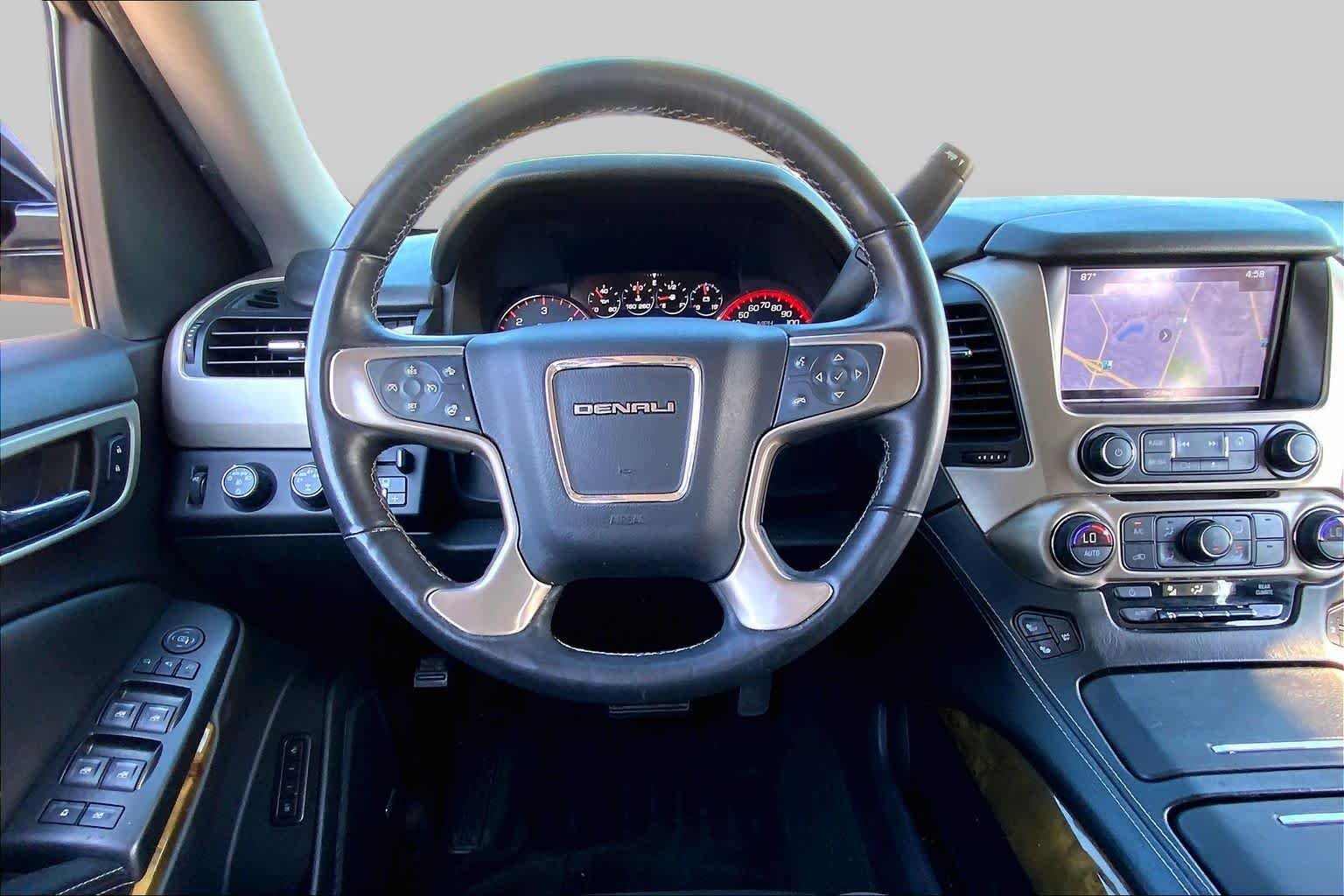 Used 2016 Onyx Black GMC Denali image 6