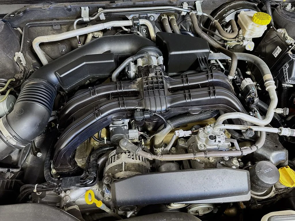 Used 2022 Gray Subaru Limited image 40