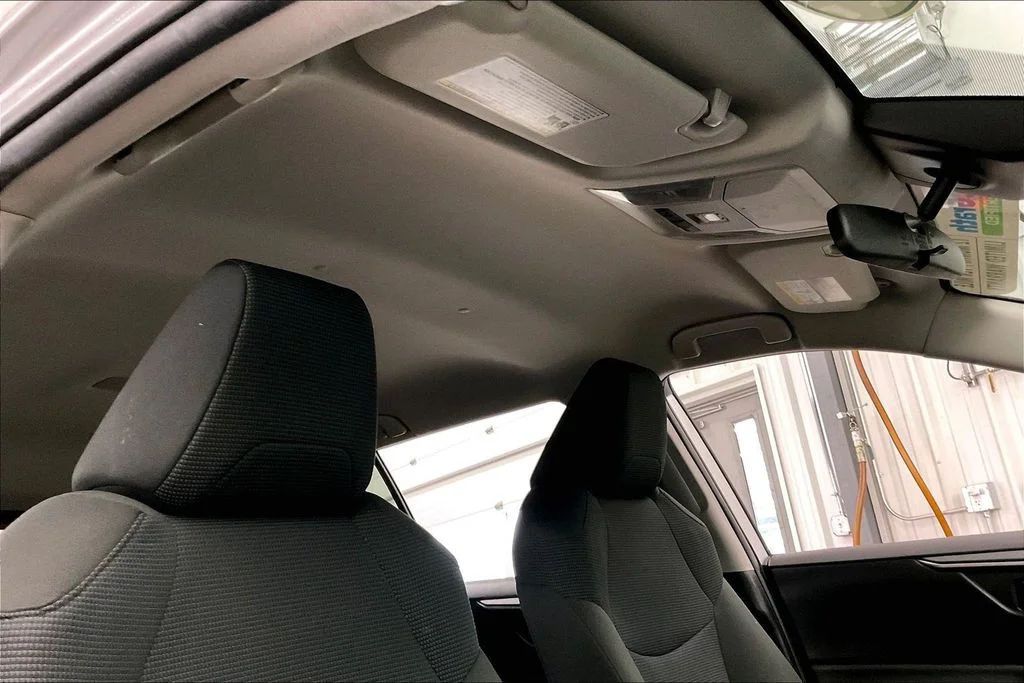 Used 2022 Silver Toyota LE image 26