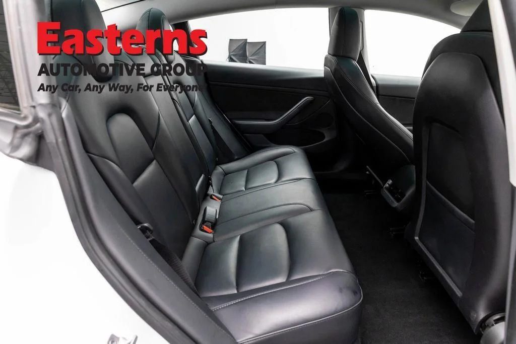 Used 2023 White Tesla Base image 18