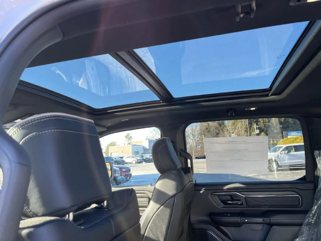 2026 RAM 1500 Limited - Photo 12