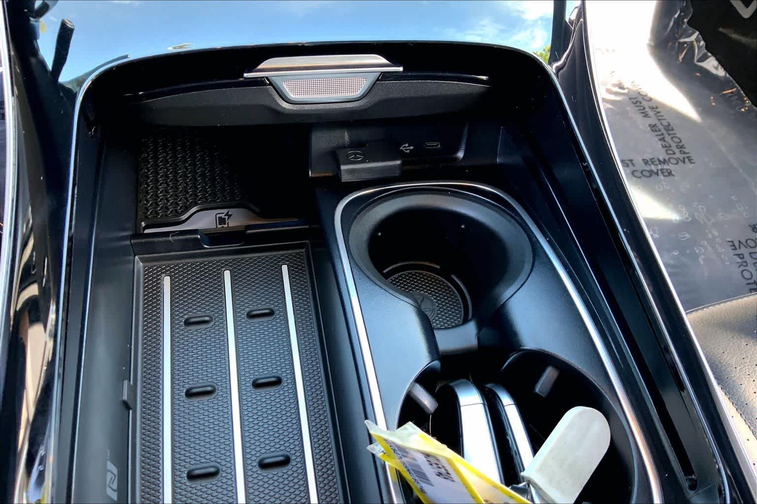 Used 2022 Black Mercedes-Benz S 580 image 35