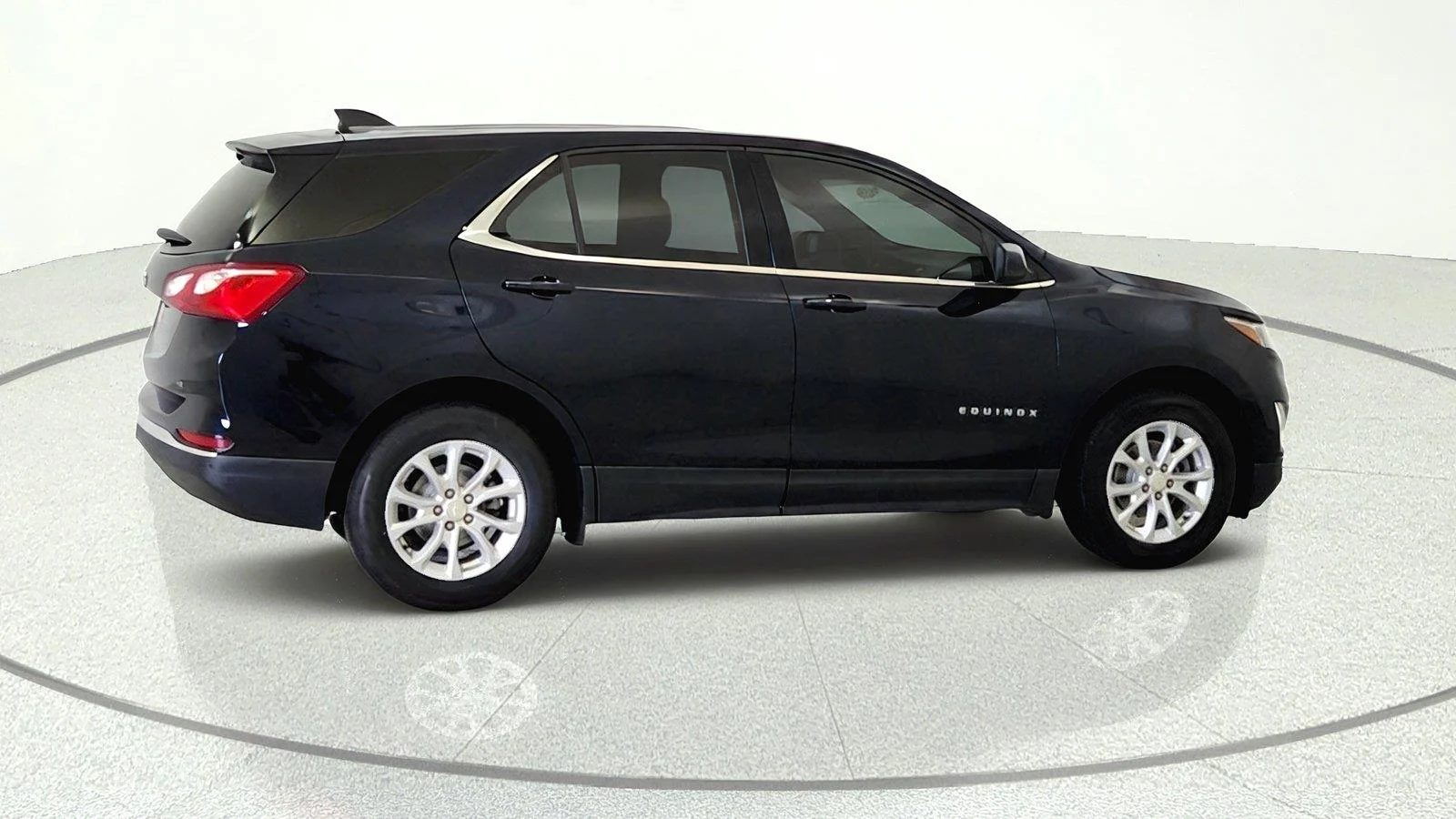 Used 2020 MIDNIGHT BLUE METALLIC Chevrolet LT image 6