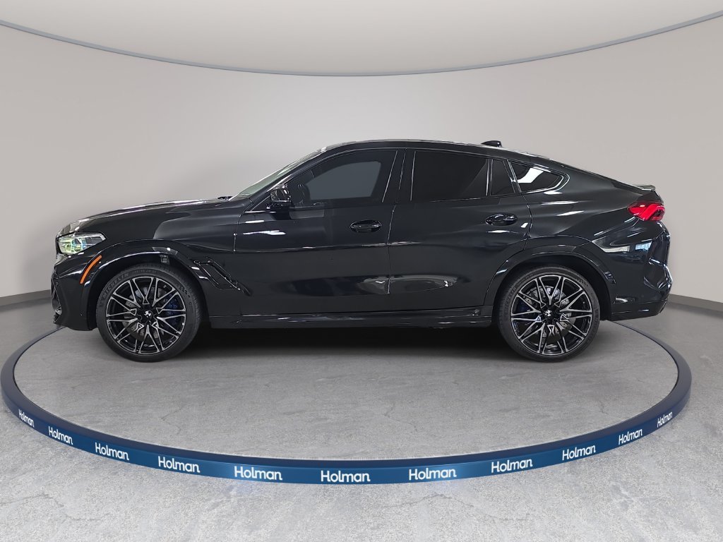 Used 2021 Black Sapphire Metallic BMW  image 11