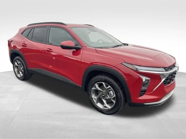 2026 Chevrolet Trax LT - Photo 7