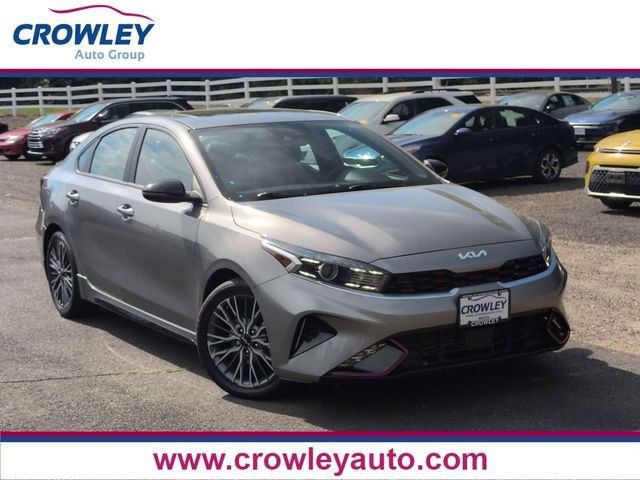 2023 Kia Forte GT-Line AT's photo