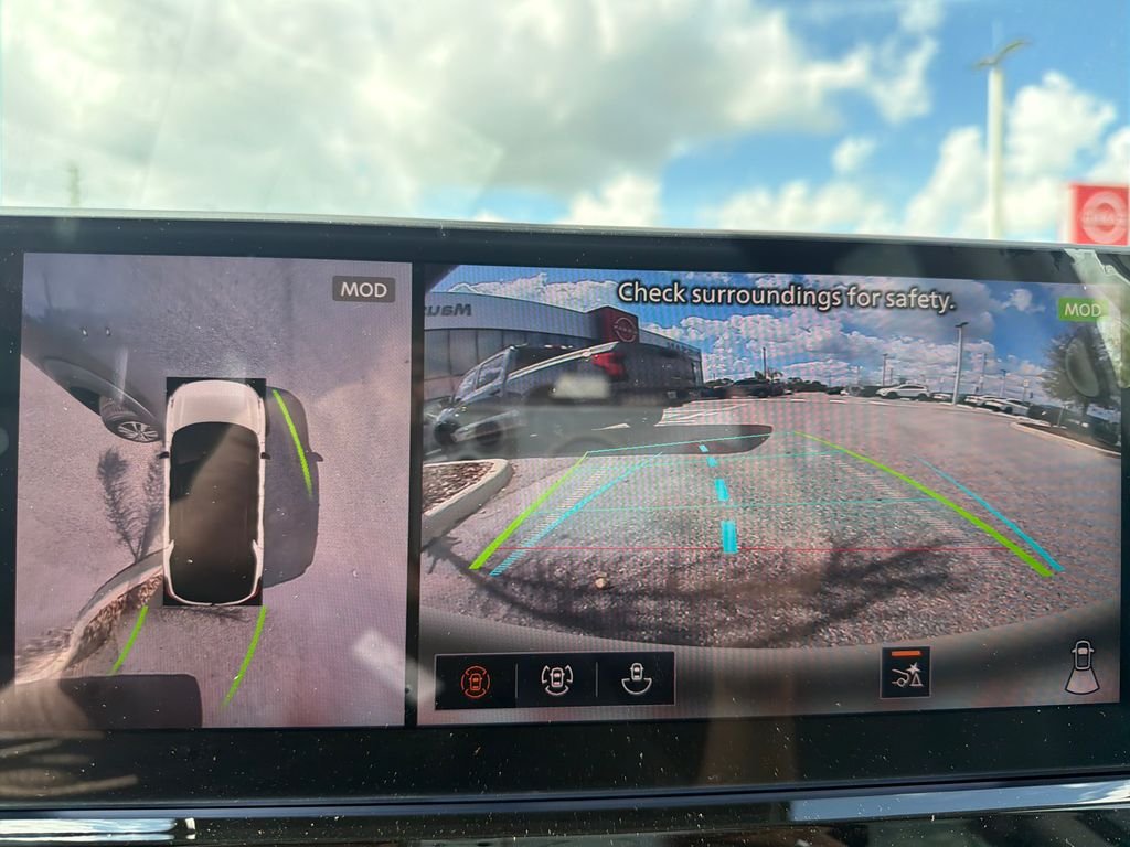 New 2026 Nissan Pathfinder SL 4D Sport Utility