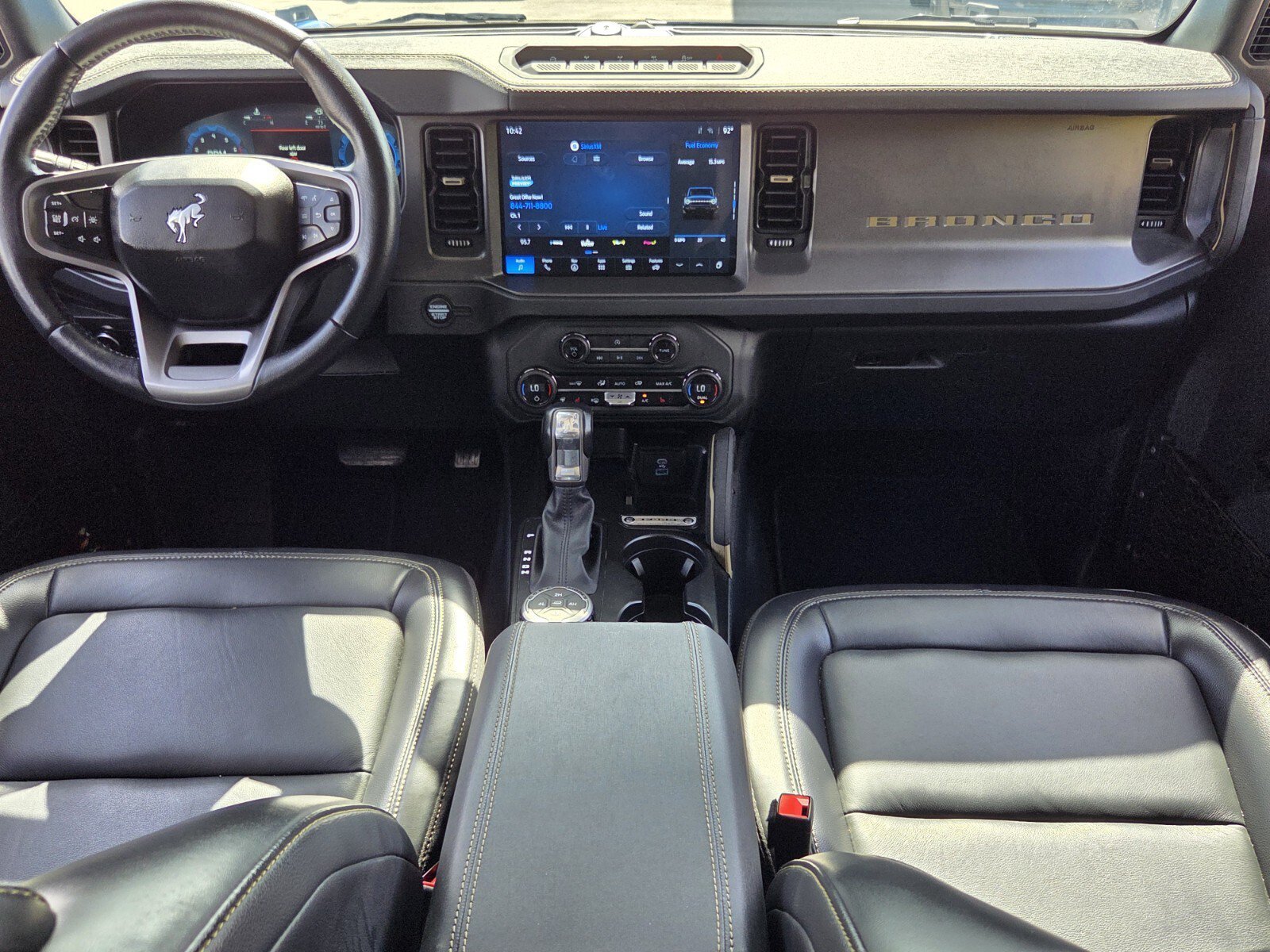 Used 2025 Velocity Blue Metallic Ford Badlands image 12
