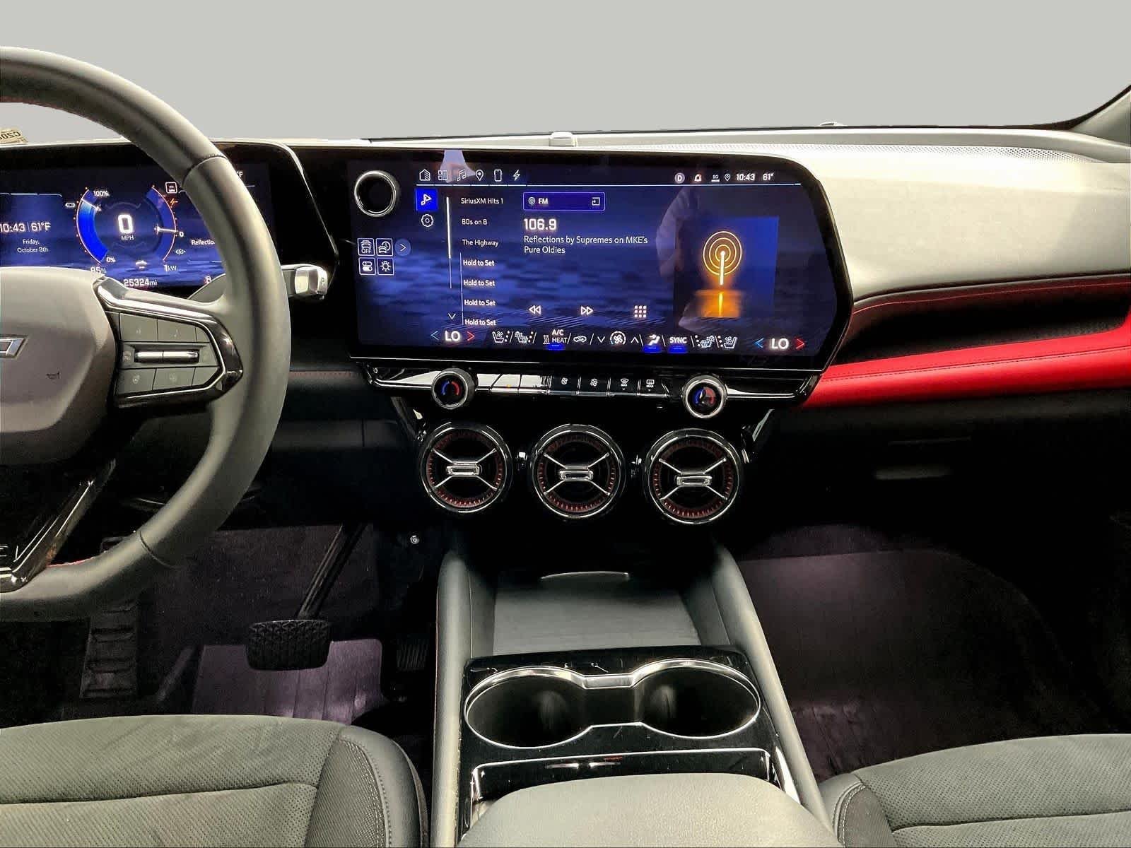 2024 Chevrolet Blazer EV RS - Photo 11