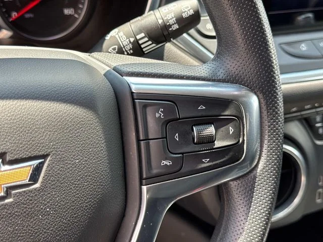 Used 2021 White Chevrolet LT image 31