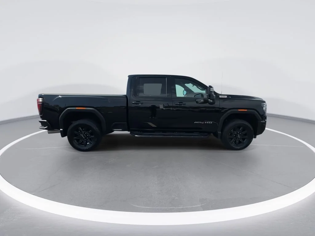 Used 2025 Black GMC AT4 image 9