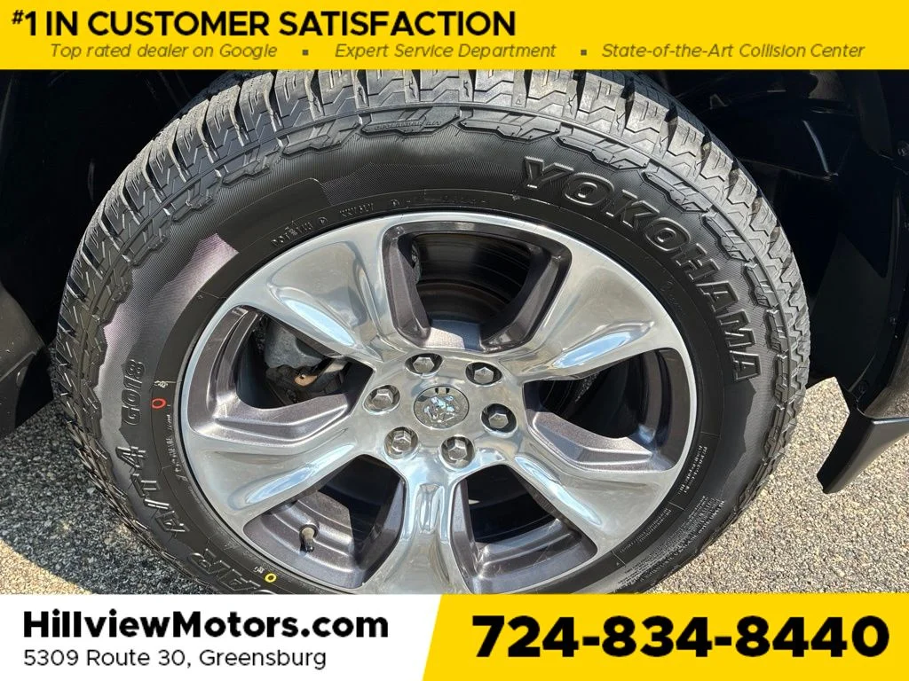 Used 2022 Diamond Black Ram Laramie image 11