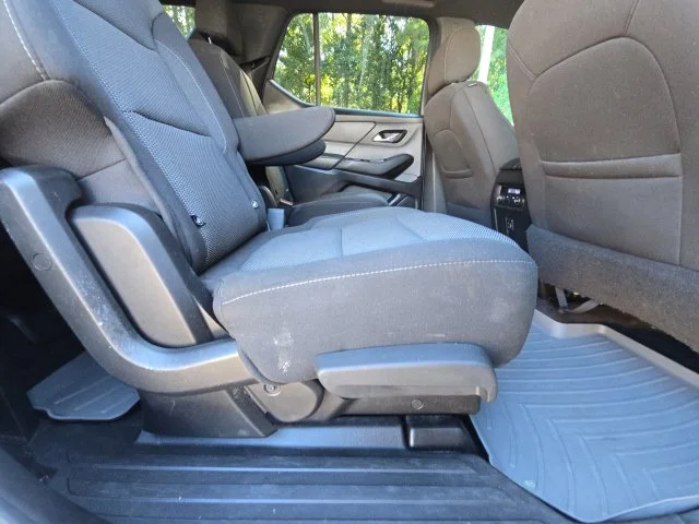 Used 2023 White Chevrolet LT image 14