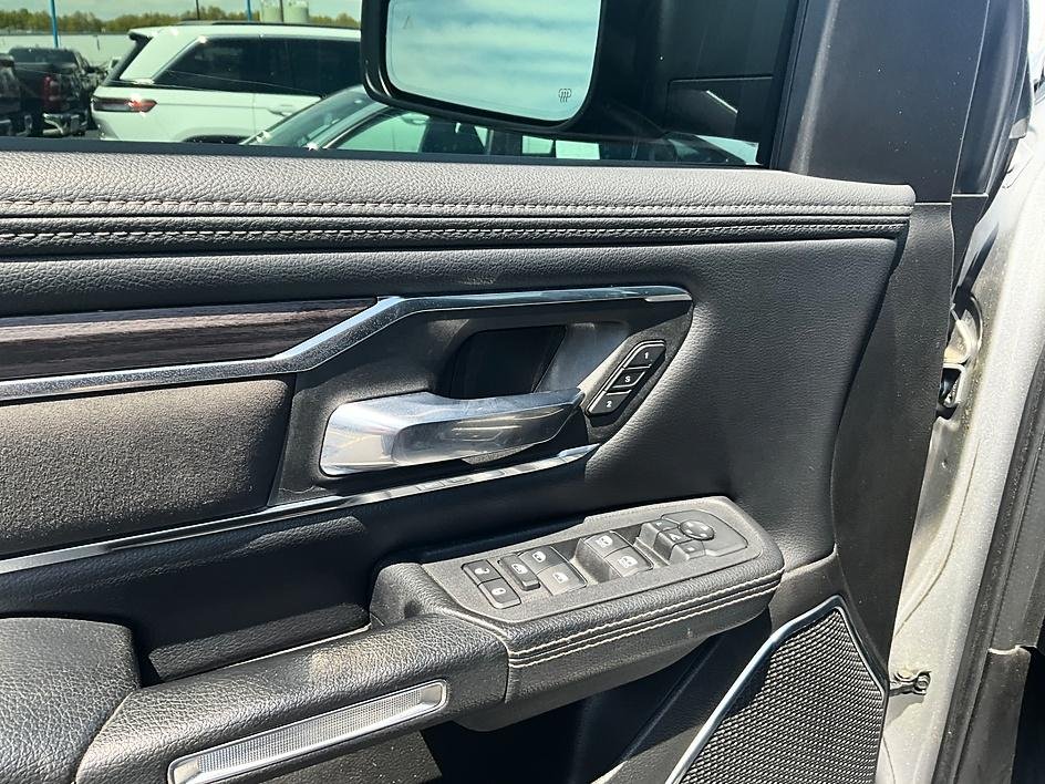 Used 2025 Silver Ram Laramie image 12