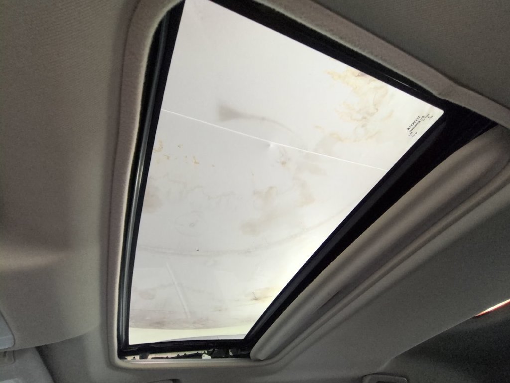 2015 Toyota RAV4 XLE - Photo 29