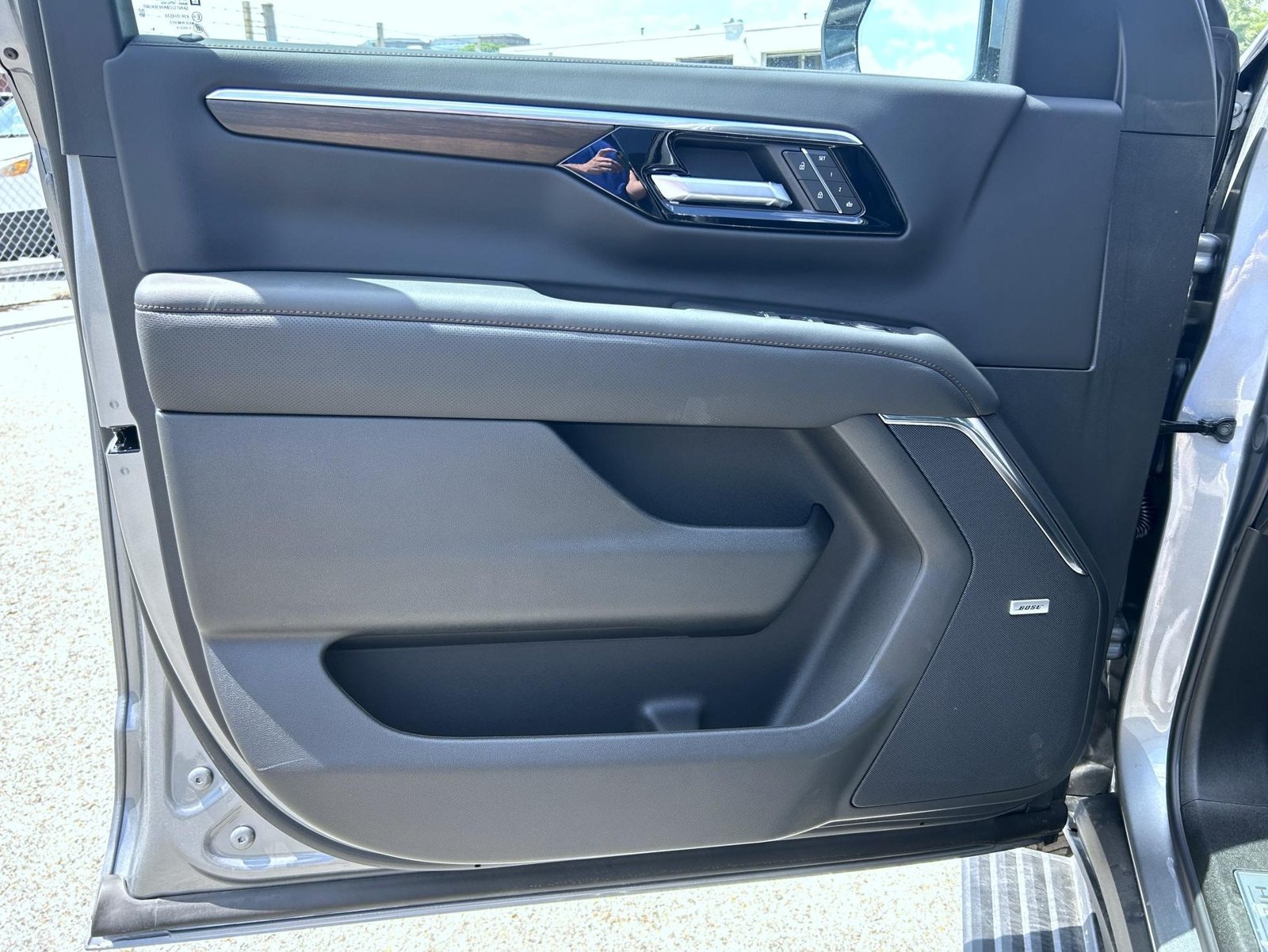 2026 Chevrolet Tahoe High Country - Photo 9