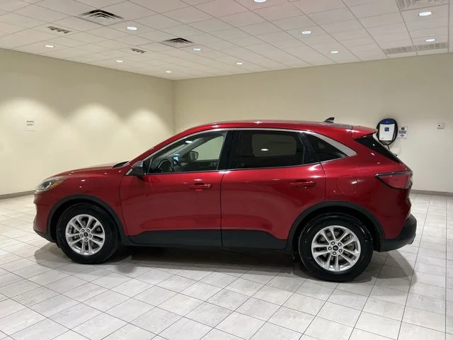Certified 2022 Ford Escape SE with VIN 1FMCU0G61NUA29305 for sale in Comanche, TX