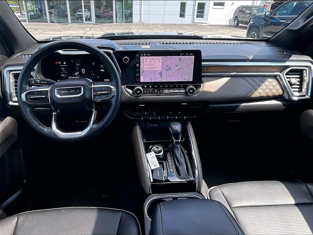 Used 2025 Onyx Black GMC Denali image 19