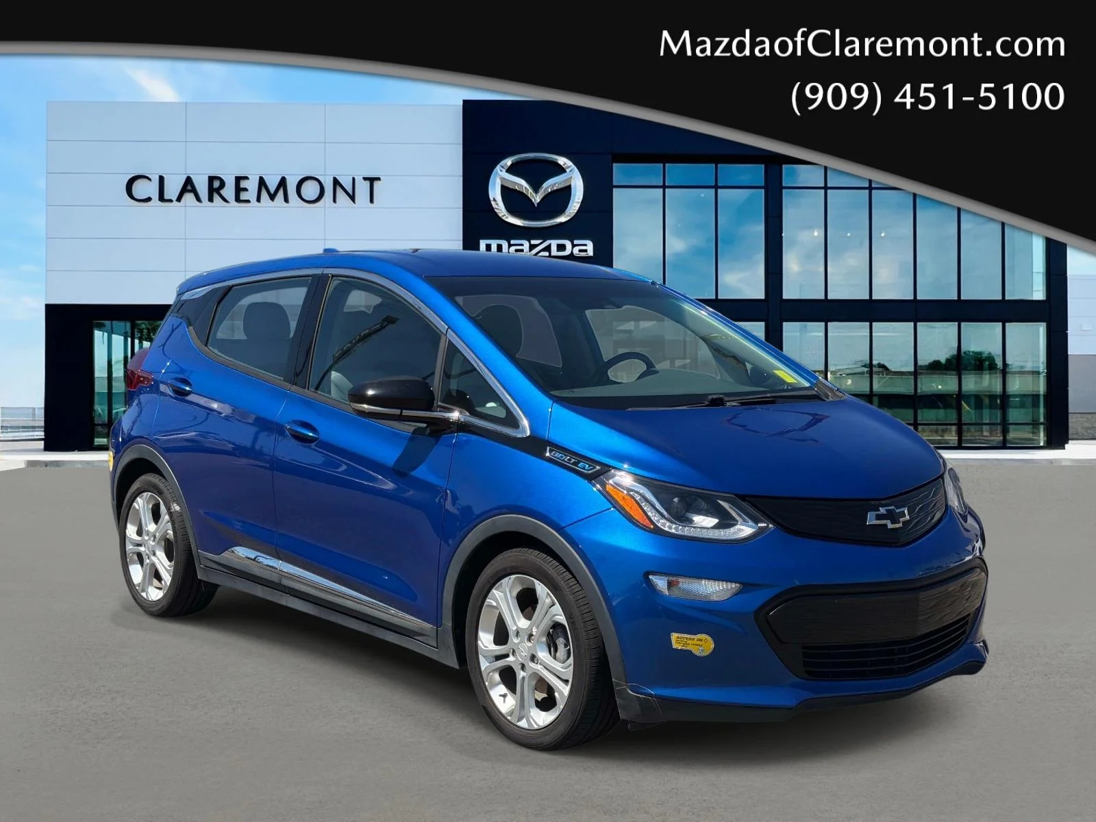 Used 2021 KINETIC BLUE ME Chevrolet 5dr Wgn LT image 1