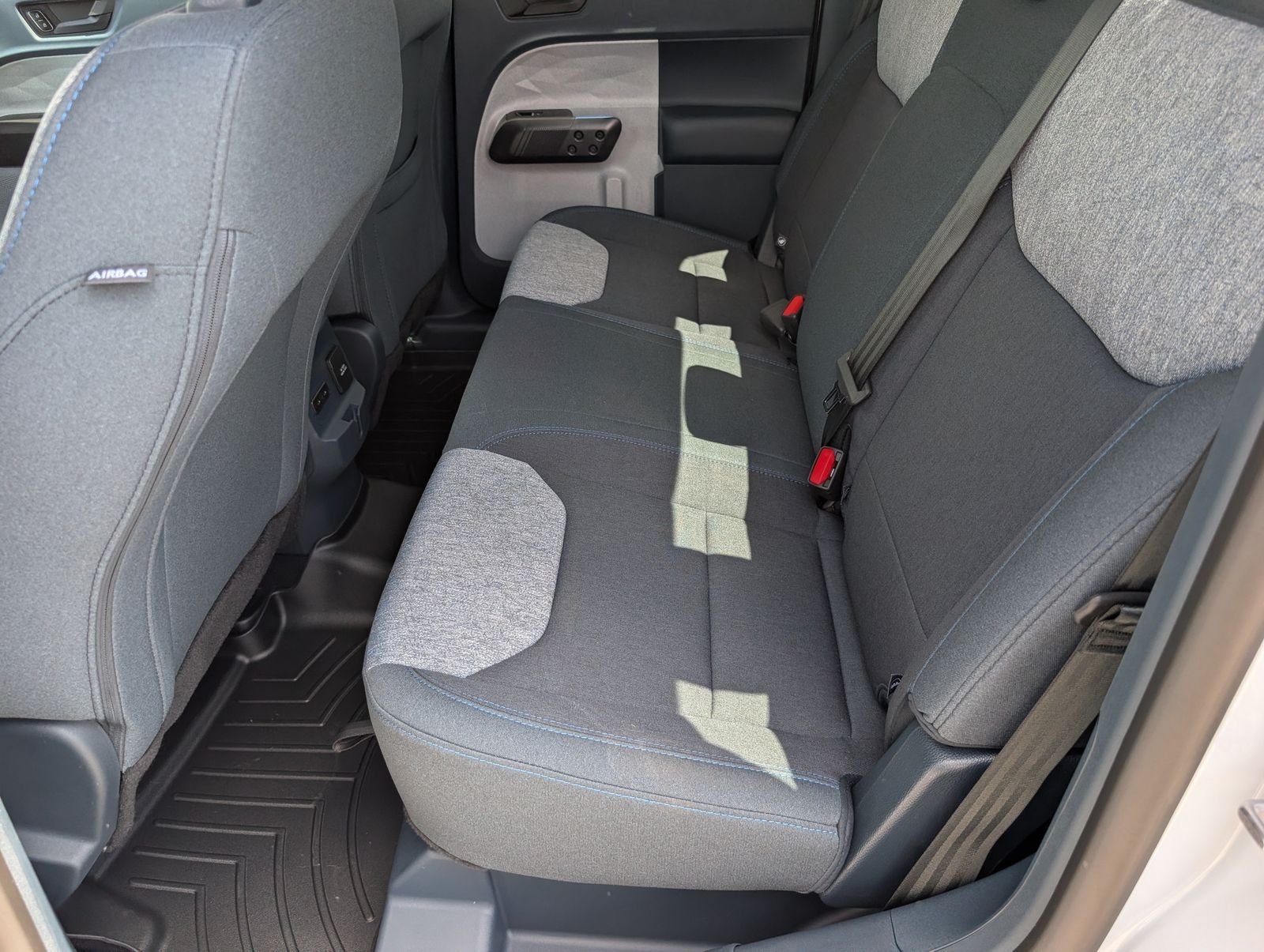 New 2026 Space White Metallic Ford XLT image 28