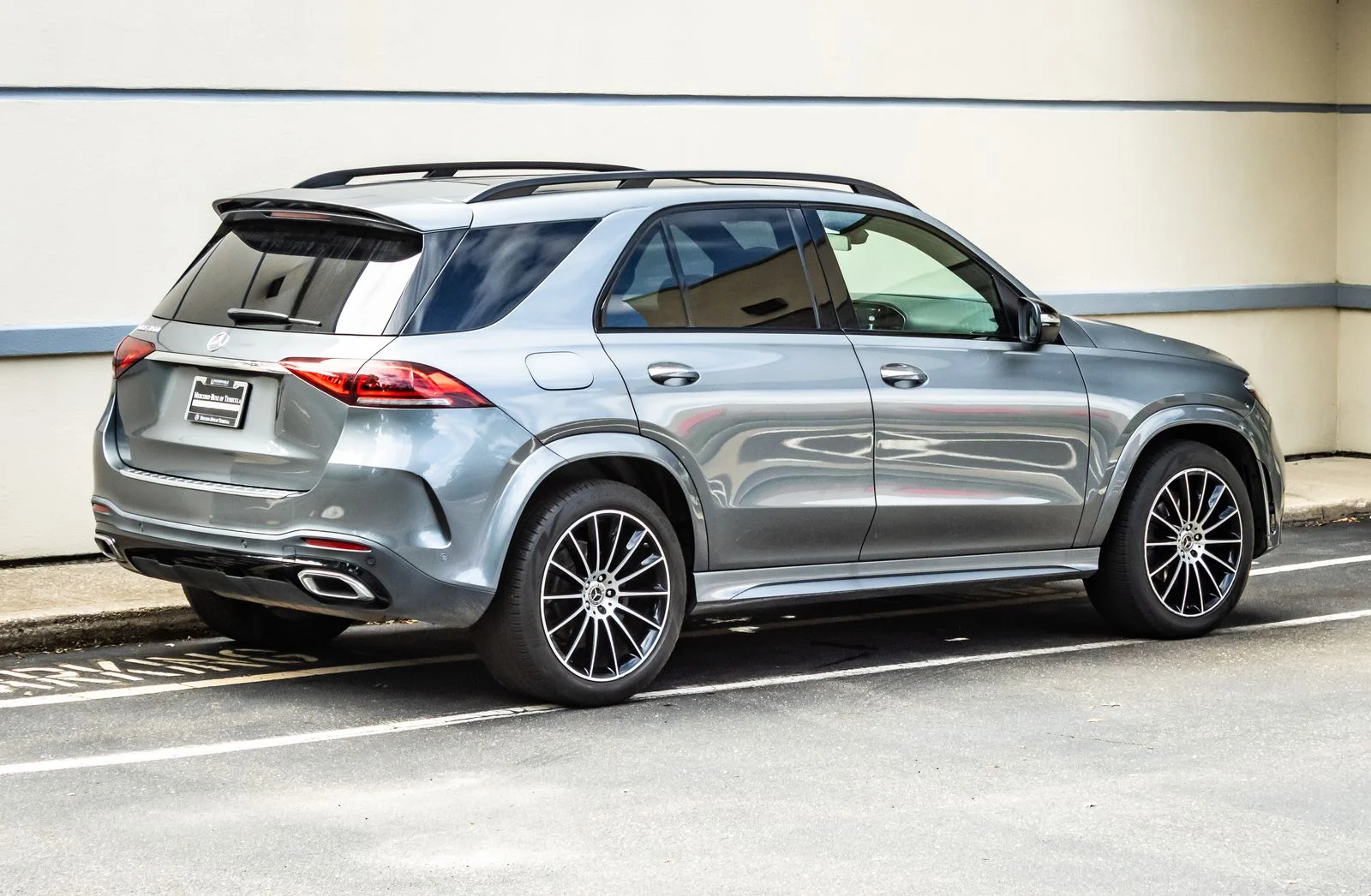 Used 2021  Mercedes-Benz GLE 350 image 8