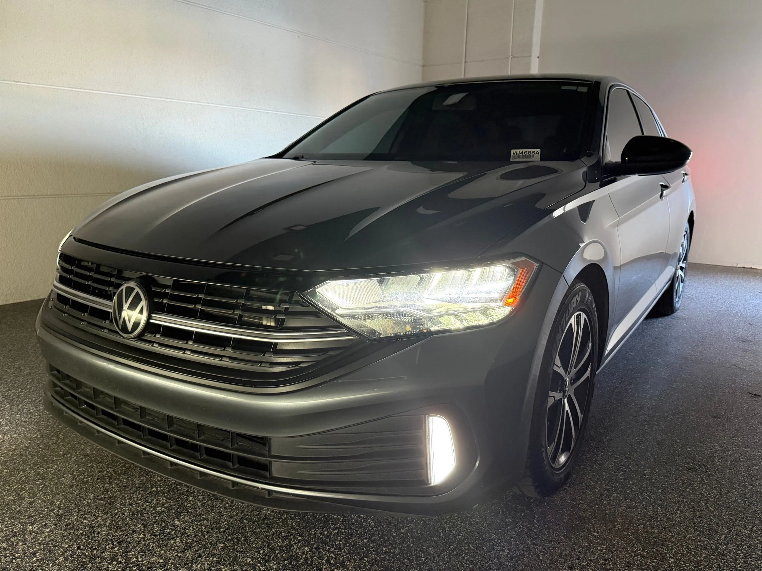 Certified Used 2022 Gray Volkswagen 1.5T Sport image 40