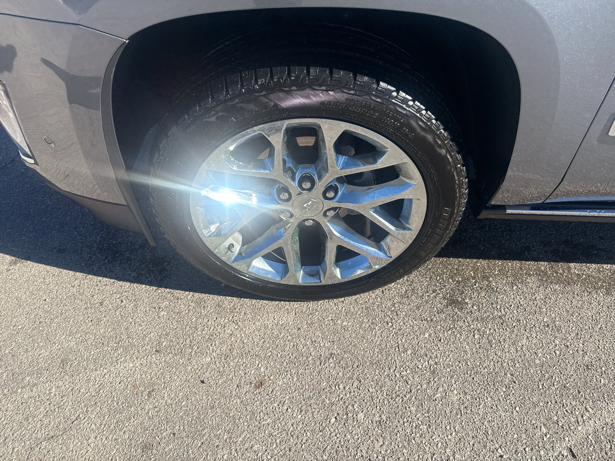 Used 2019 SATIN STEEL METALLIC Cadillac Platinum image 10