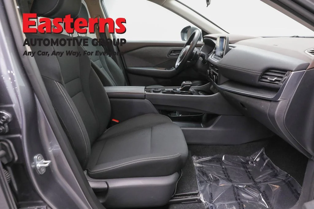 Used 2023 Gray Nissan S image 24