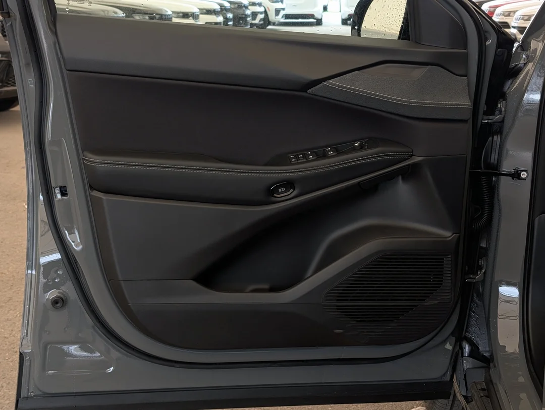New 2026 Grey Jeep Laredo - - 4x4 - 1.6L Turbo Hybrid - Uconnect 5 w/ 12.3 Screen & More! image 12