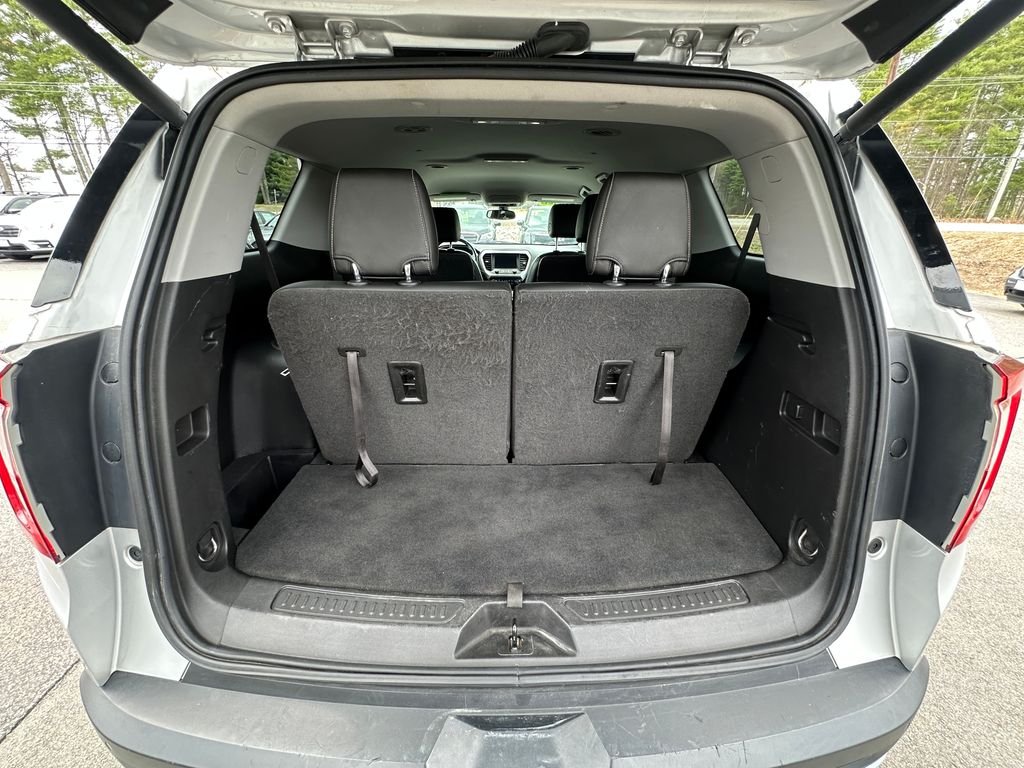 Used 2020 Silver GMC SLT image 27