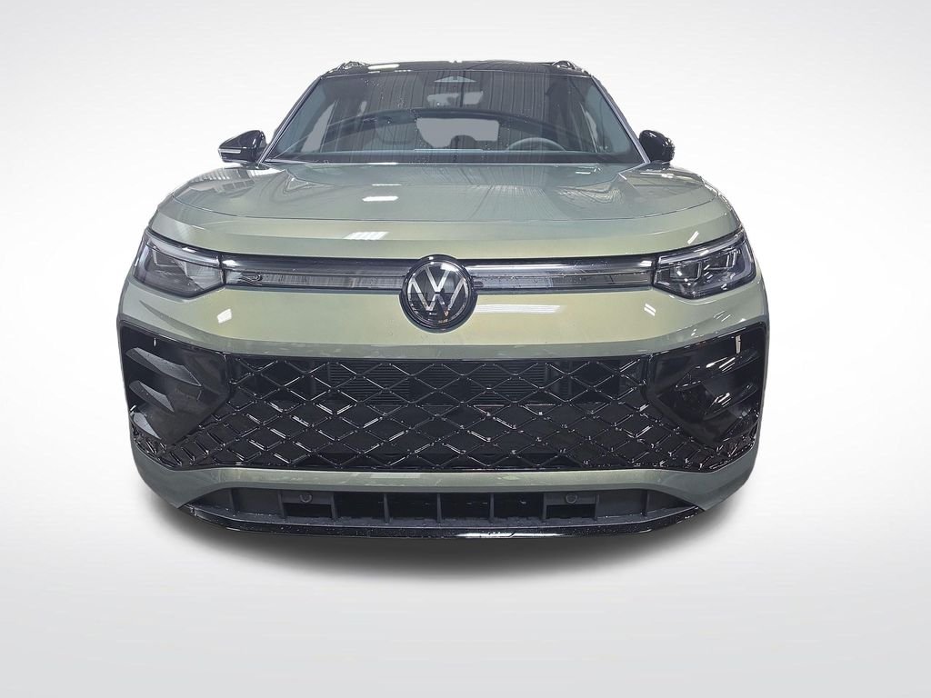 New 2026 Green Volkswagen 2.0T SE R-Line Black image 2