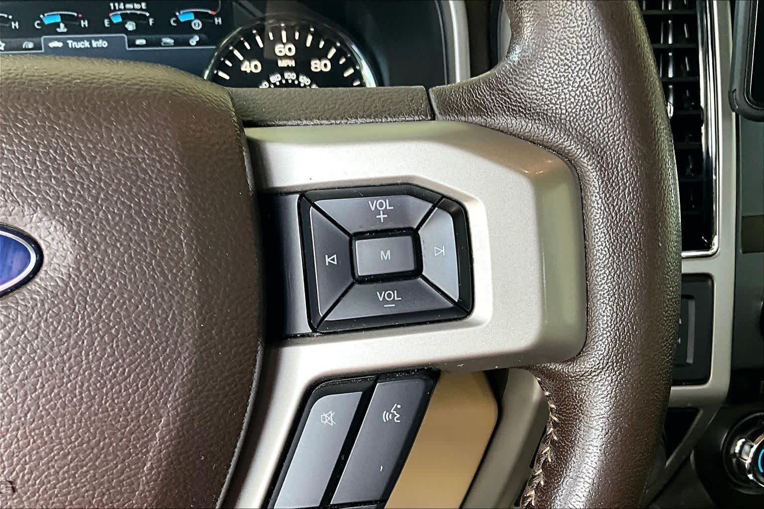 Used 2018 White Platinum Metallic Tri-Coat/Stone Gray Ford LARIAT image 24