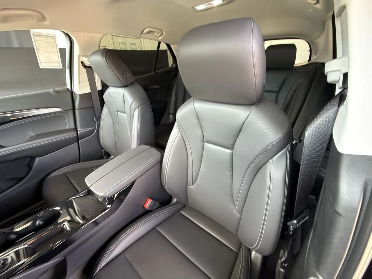 2025 Buick Envision Preferred - Photo 14